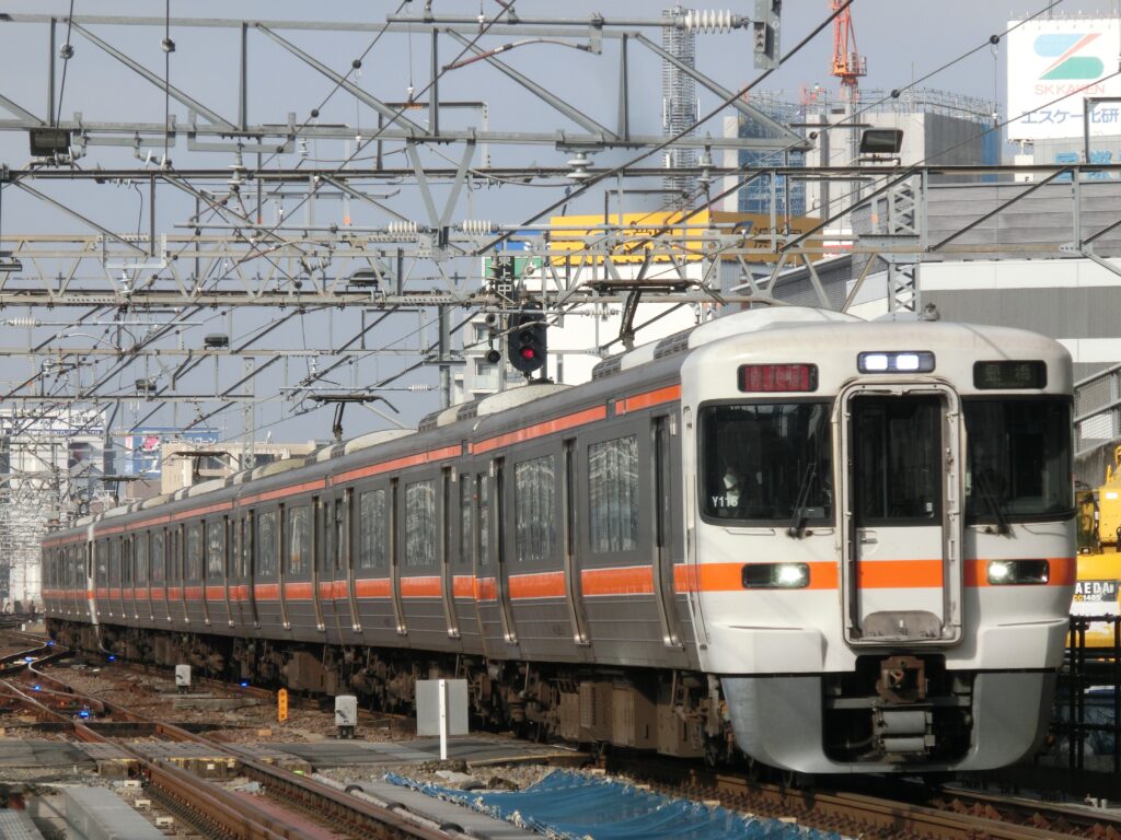 名古屋駅　写真　撮影　東海道本線　313系　新快速　3番線